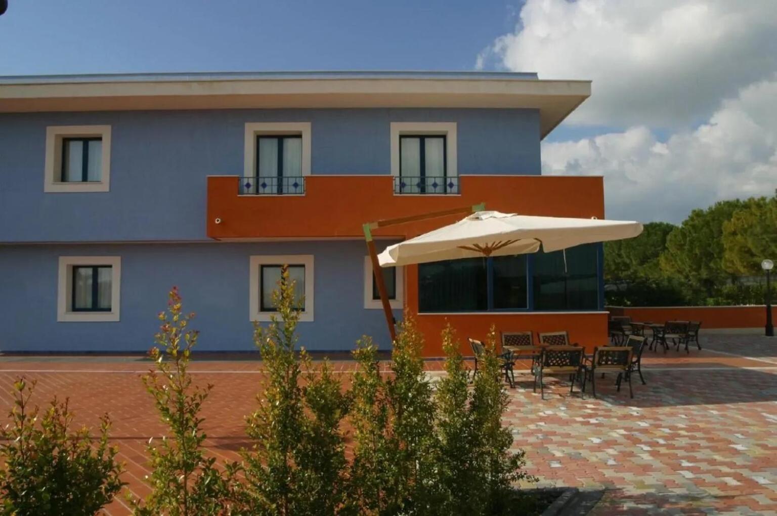 Motel - Hotel Nautico Pozzallo Exterior photo